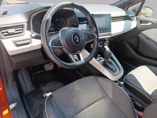 RENAULT Clio 1.6 e-tech full hybrid techno 145cv auto