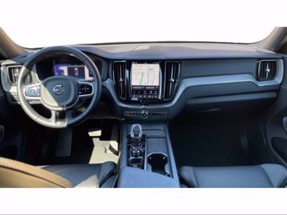 VOLVO XC60 Plus, B4 AWD Mild hybrid, Diesel, Dark