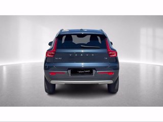 VOLVO XC40 Momentum Pro, T2 automatico