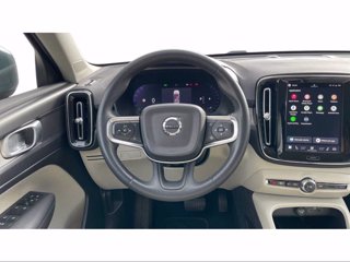 VOLVO XC40 Core, B3 mild hybrid, Benzina