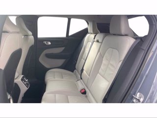 VOLVO XC40 Core, B3 mild hybrid, Benzina