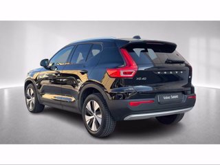 VOLVO XC40 Momentum Pro, T2 automatico Micro Hybrid