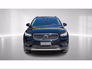 VOLVO XC40 Momentum Pro, T2 automatico Micro Hybrid