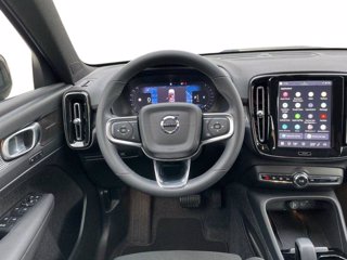 VOLVO XC40 Black Edition Ultra, B3 Mild hybrid, Benzina