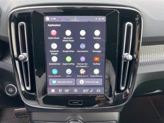 VOLVO XC40 Black Edition Ultra, B3 Mild hybrid, Benzina