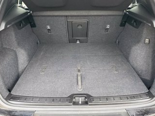 VOLVO XC40 Black Edition Ultra, B3 Mild hybrid, Benzina