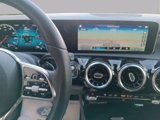 MERCEDES A 180 d sport auto