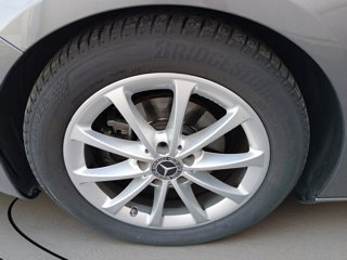 MERCEDES A 180 d sport auto