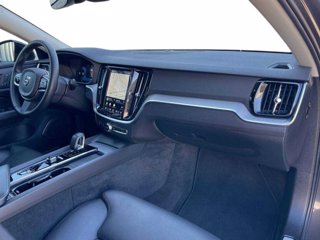 VOLVO V60 Plus, B4 Mild hybrid, Diesel, Dark