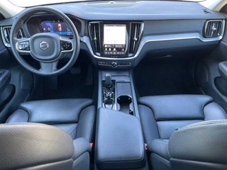VOLVO V60 Plus, B4 Mild hybrid, Diesel, Dark