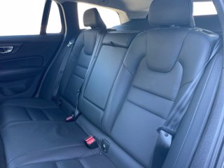 VOLVO V60 Plus, B4 Mild hybrid, Diesel, Dark
