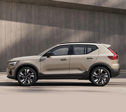 Volvo XC40 Mild Hybrid Essential Finanziamnto