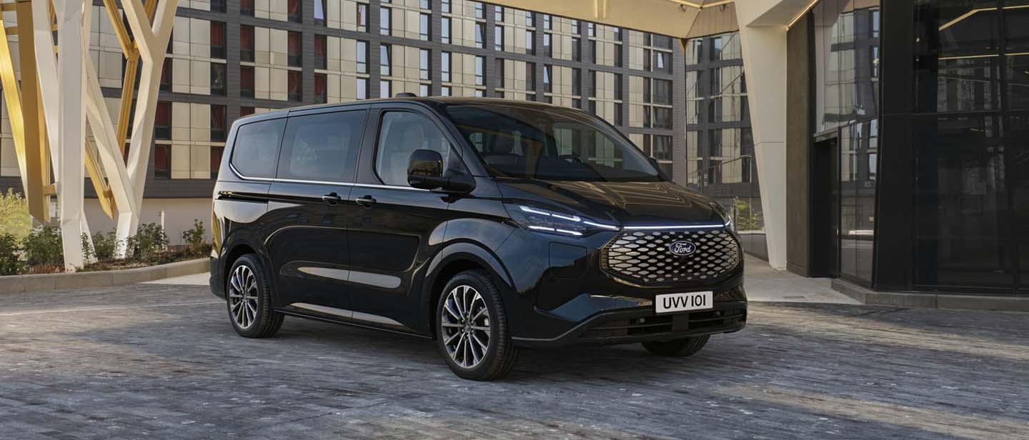 Nuovo Tourneo Custom Ford Vicenza Padova Rovigo Chioggia Bassano Este 1440X616