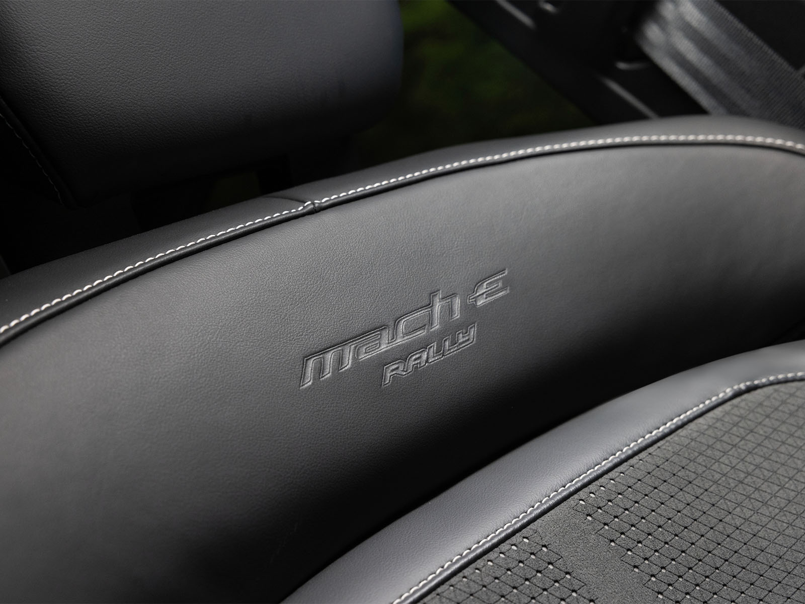 Mustang Mach E Rally Edition Auto Elettrica Da Rally 5 Copia 8