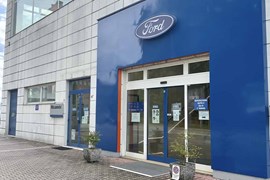 Ponte Alto Vicenza Ford Store 02