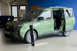 Tourneo Courier Nuovo Rovigo 04