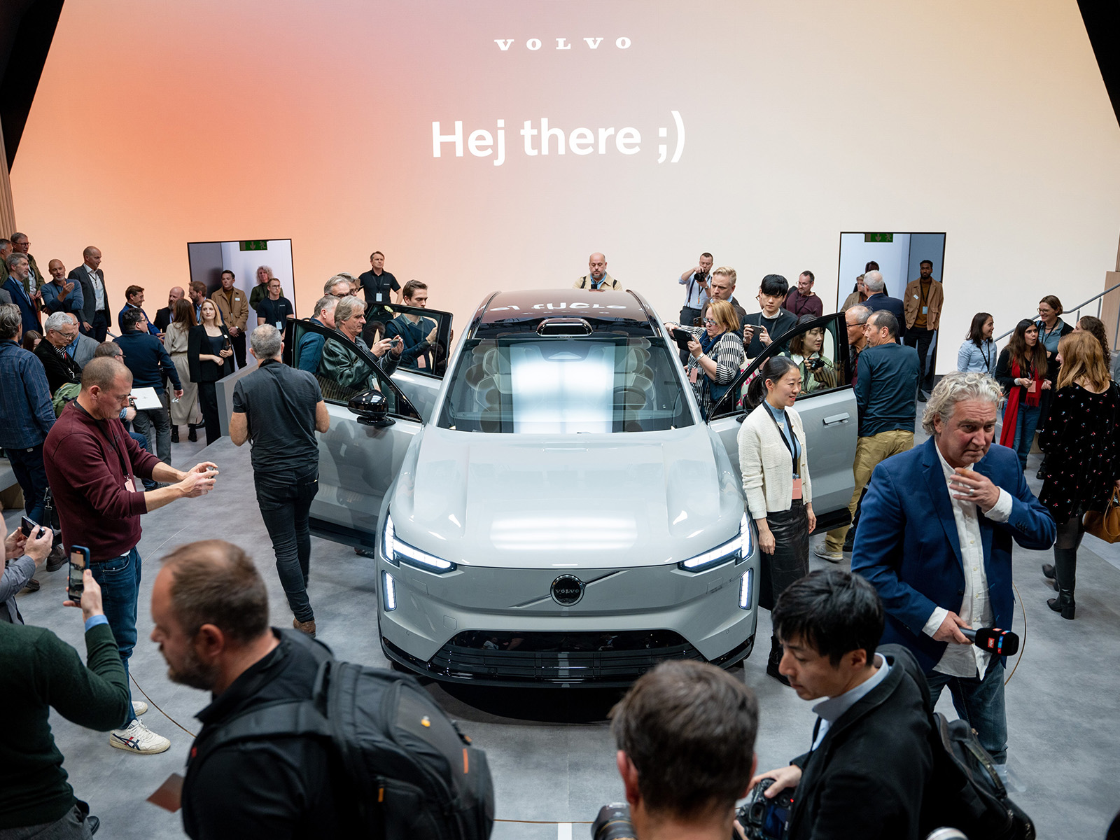 News Nuova Ex90 Presentazione 2