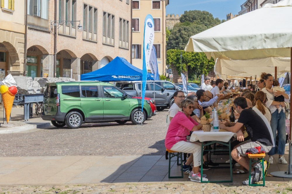9 Este A Tavola 2026 Piazza Maggiore