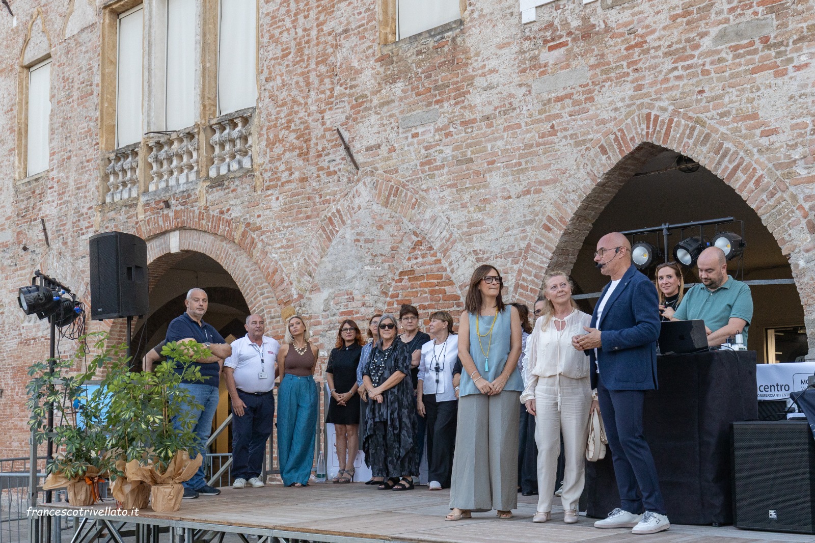 5 Este A Tavola 2026 Sfilata Di Moda