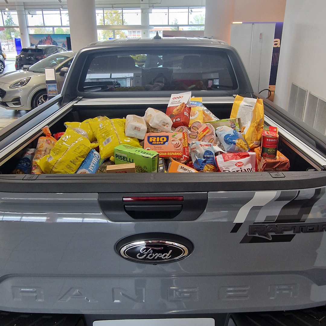 Food Drive Ford Bisson Vancimuglio 08