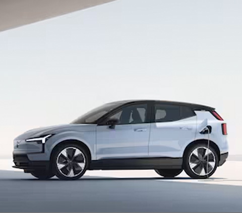 Volvo EX30 Noleggio a lungo termine per P. IVA