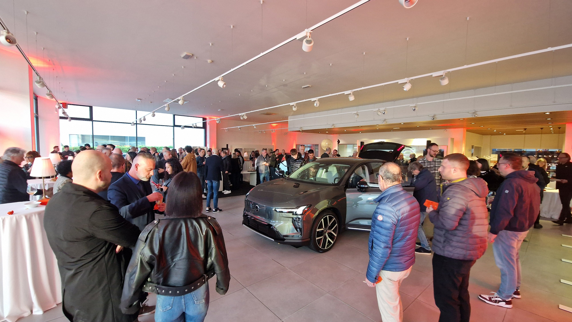 Gallery Anteprima Volvo EX60 Bisson Altavilla 20