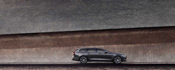 262608 The Refreshed Volvo V90 Recharge T8 Plug In Hybrid In Platinum Grey