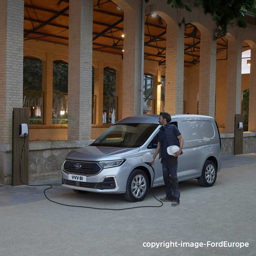 TRANSIT CONNECT PHEV SWB EXTERIOR Copyright Image Fordeurope Imm Gallery Transit60 20