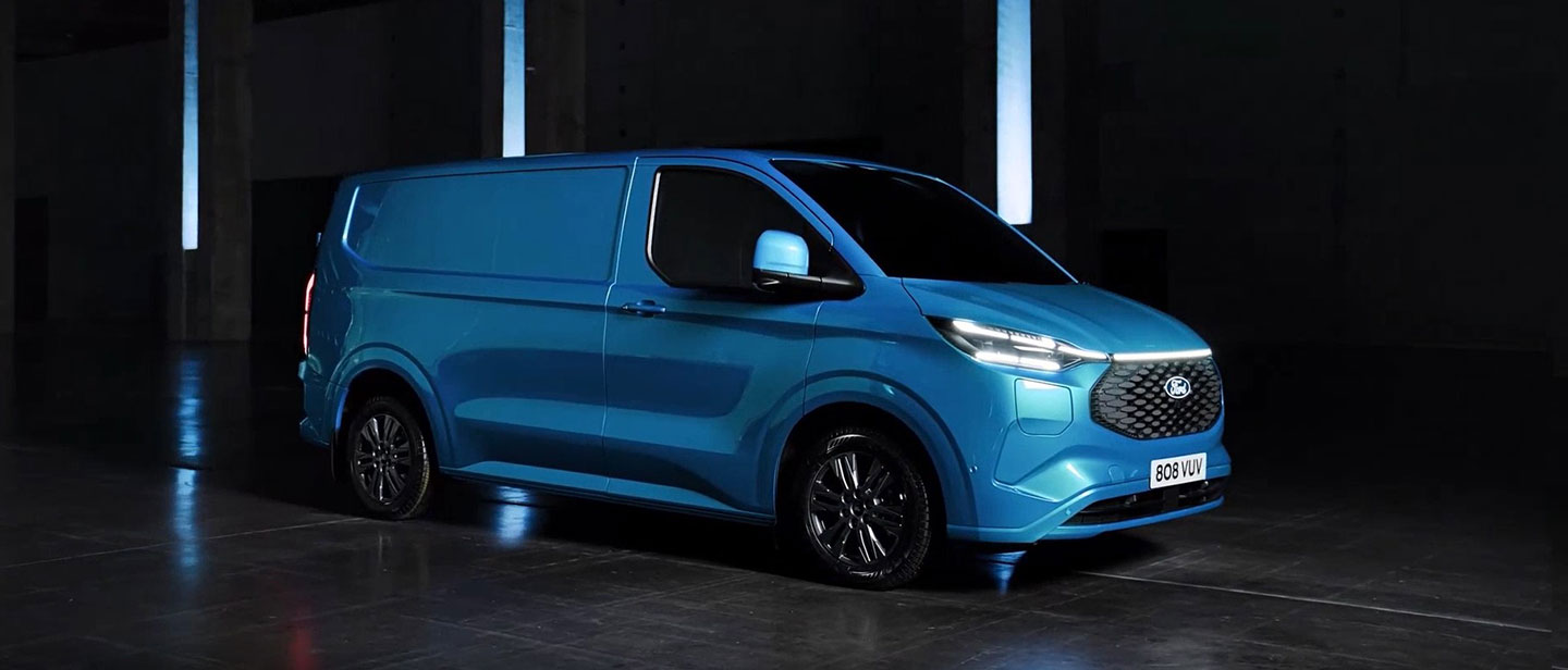 Banner E Transit Custom