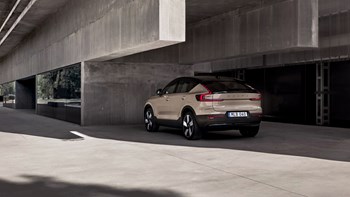 Ec40 Electric Gallery 3 16X9