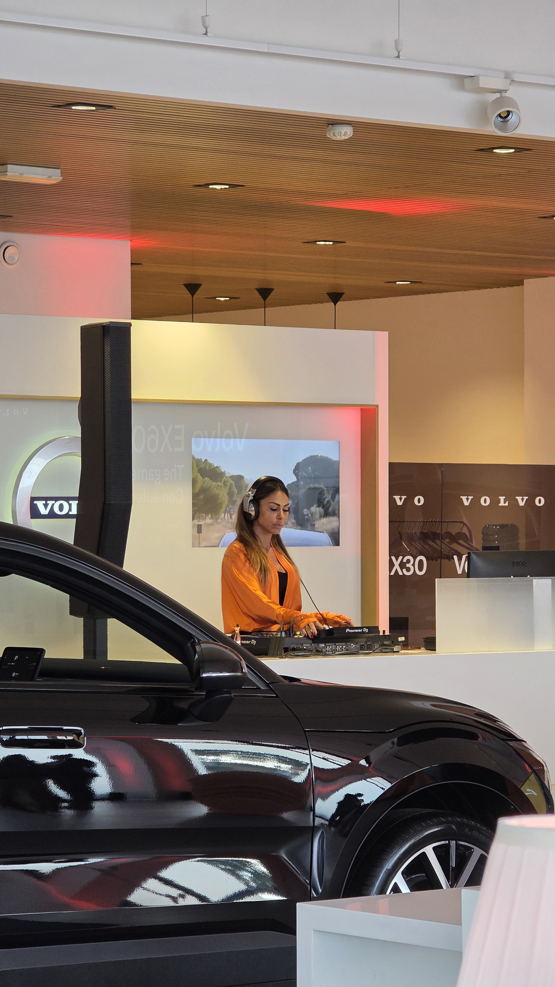 Gallery Anteprima Volvo EX60 Bisson Altavilla 02